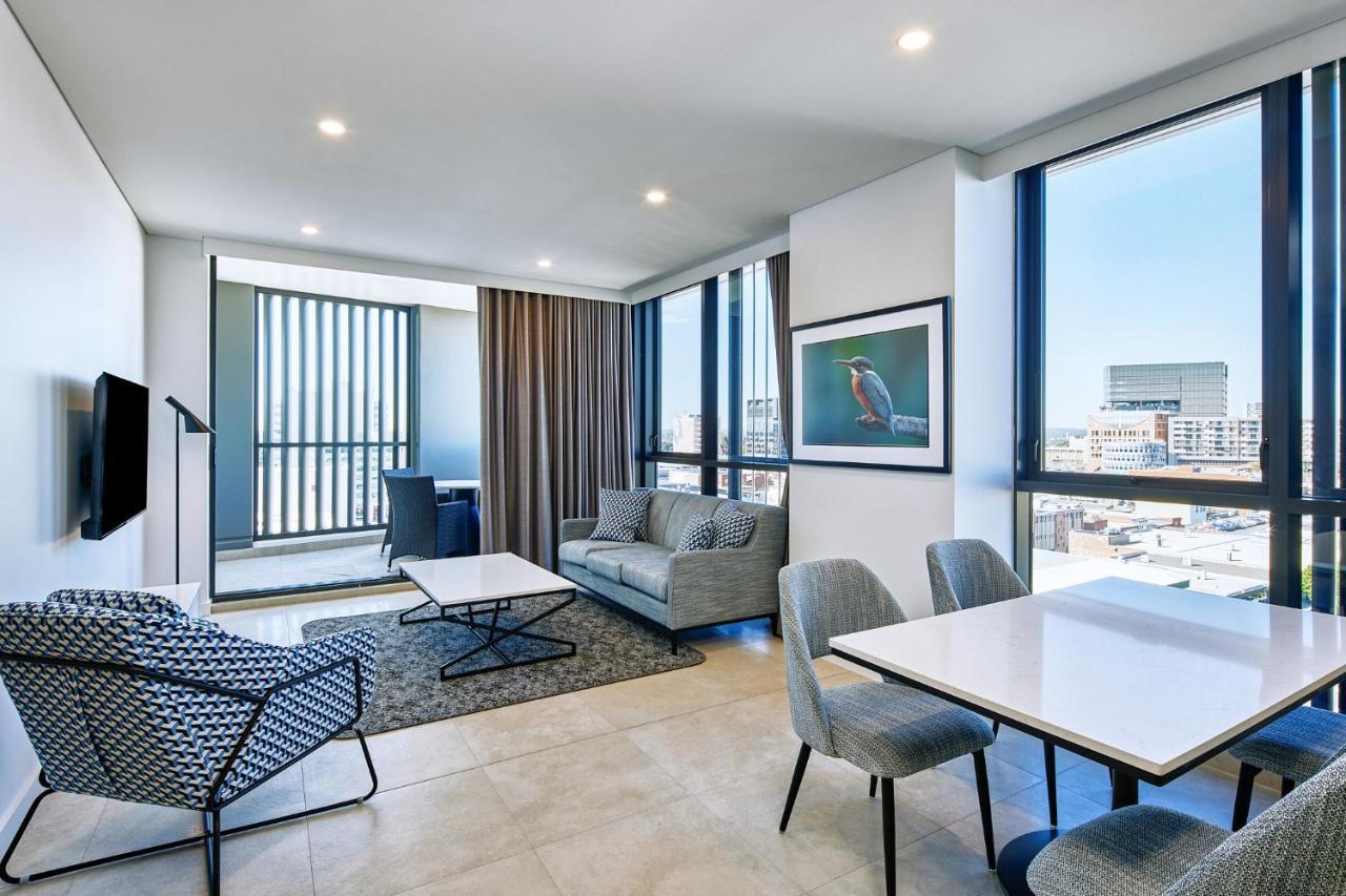 Hotel Meriton